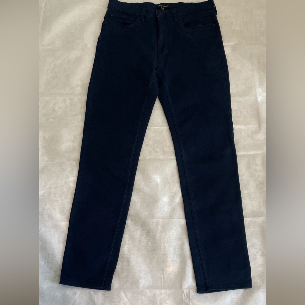 Banana Republic Dark Navy Men’s Chinos 32x34
